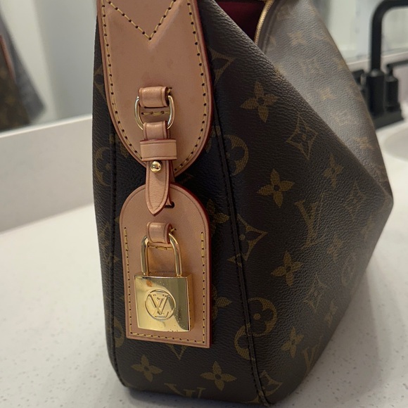 Louis Vuitton Monogram PM Slouchy Shoulder Bag with Patina and Gold Accents - Picture 3 of 6